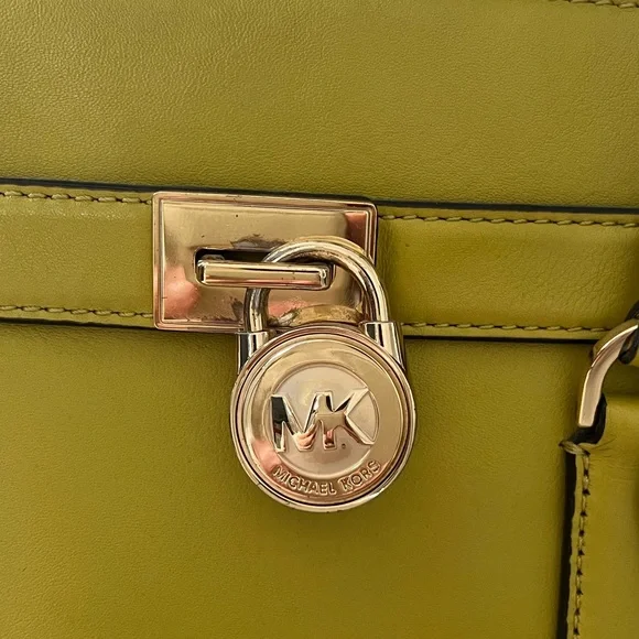 MK • Citrine Hamilton purse - Picture 2 of 10